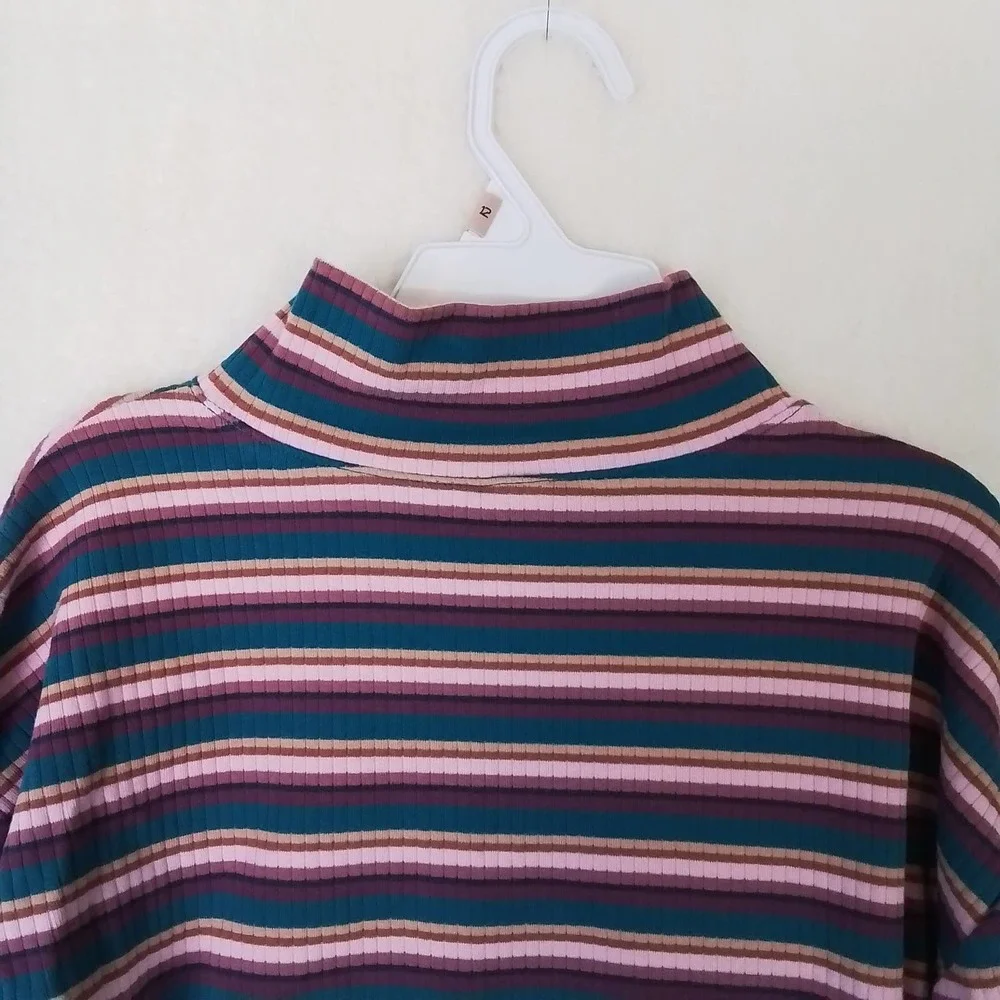 OshKosh High Waist Mock Neck Ribbed Top Size 12 Pink, Tan,‎ Teal Stripes